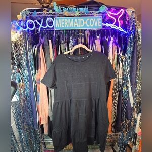 #0558 XL NWT GAP Black Tiered Dress  23-24.5"ptp 37"Long 23-23.5"Waist 2 Pckts